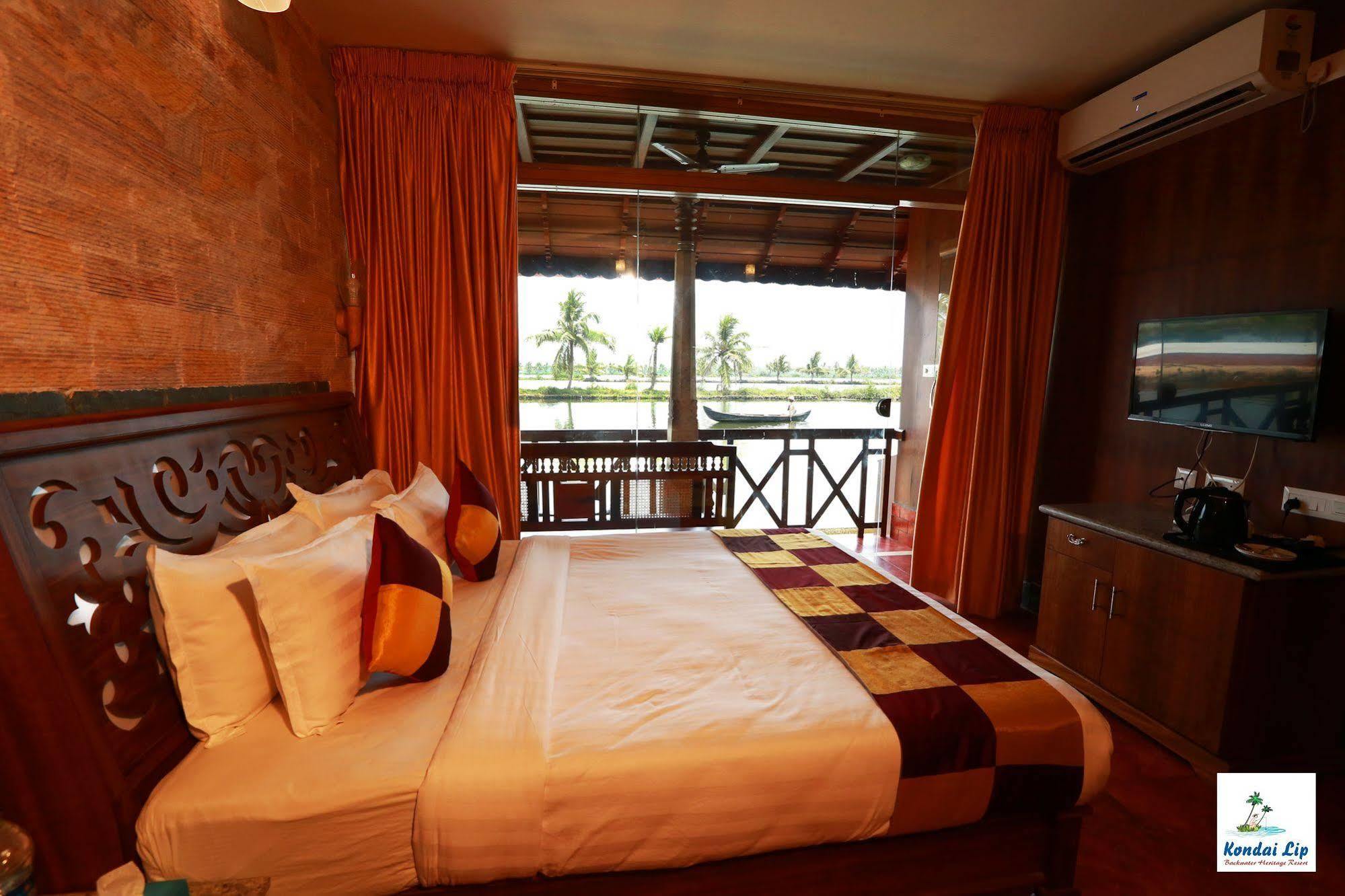 Kondai Lip Backwater Heritage Resort Kochi Buitenkant foto